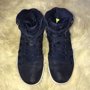 Women’s Nike Hyperdunk 2016 Tb Style